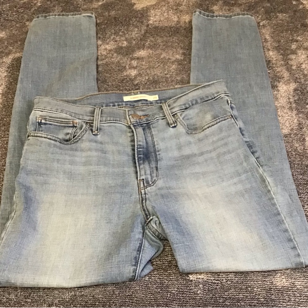 Levi’s jeans. Size W29 L30